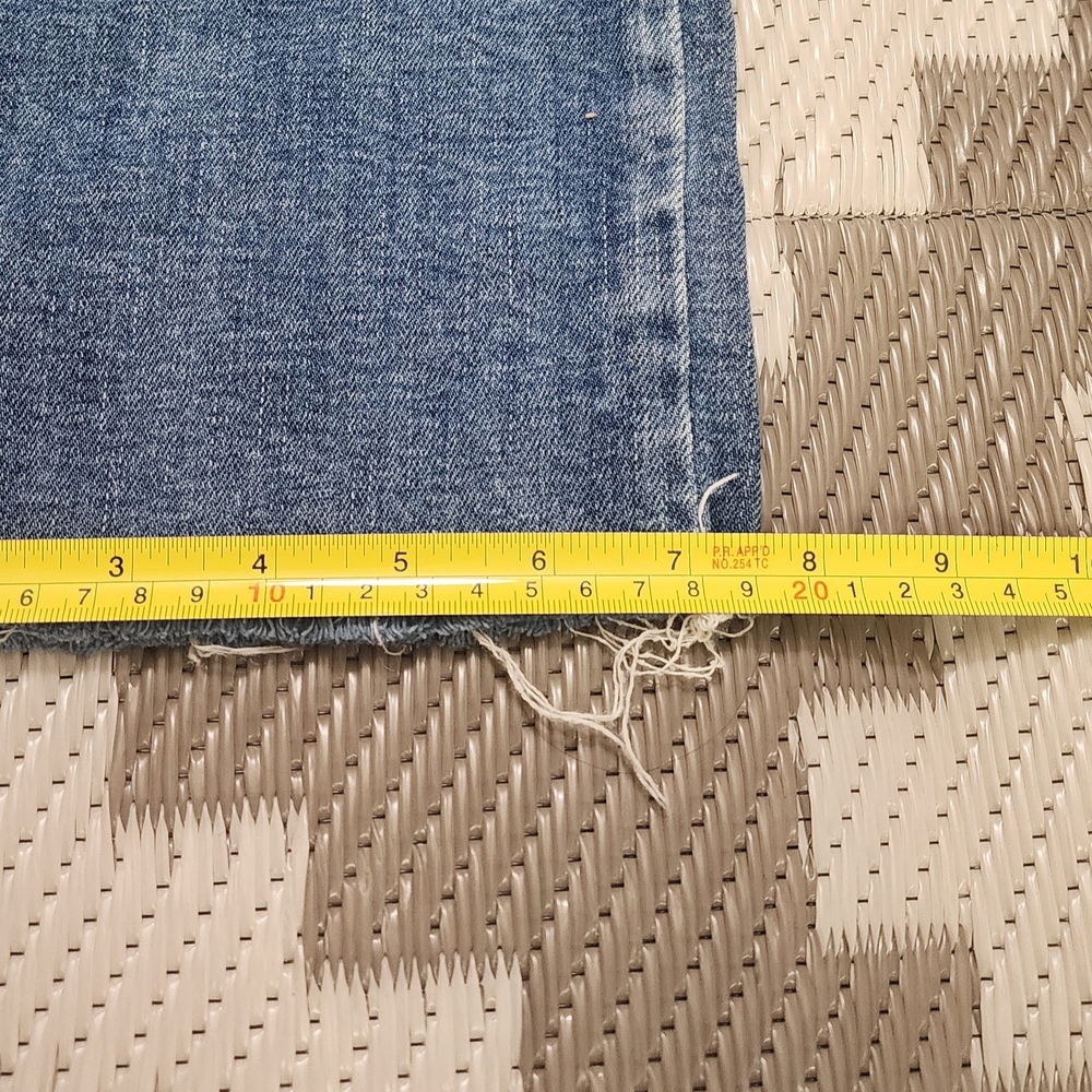Kenneth Cole High Rise Blue Jeans - Picture 8 of 8